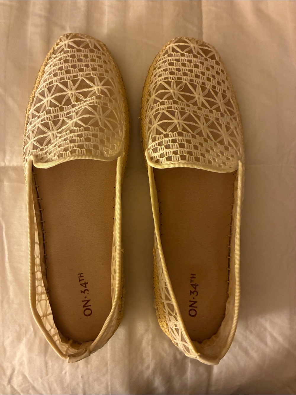 ON 34TH Women's Cream Crochet Slip-On Flats